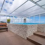 Ocean Heated Pool&jacuzzi View Blue Apartment Santa Cruz (Madeira)